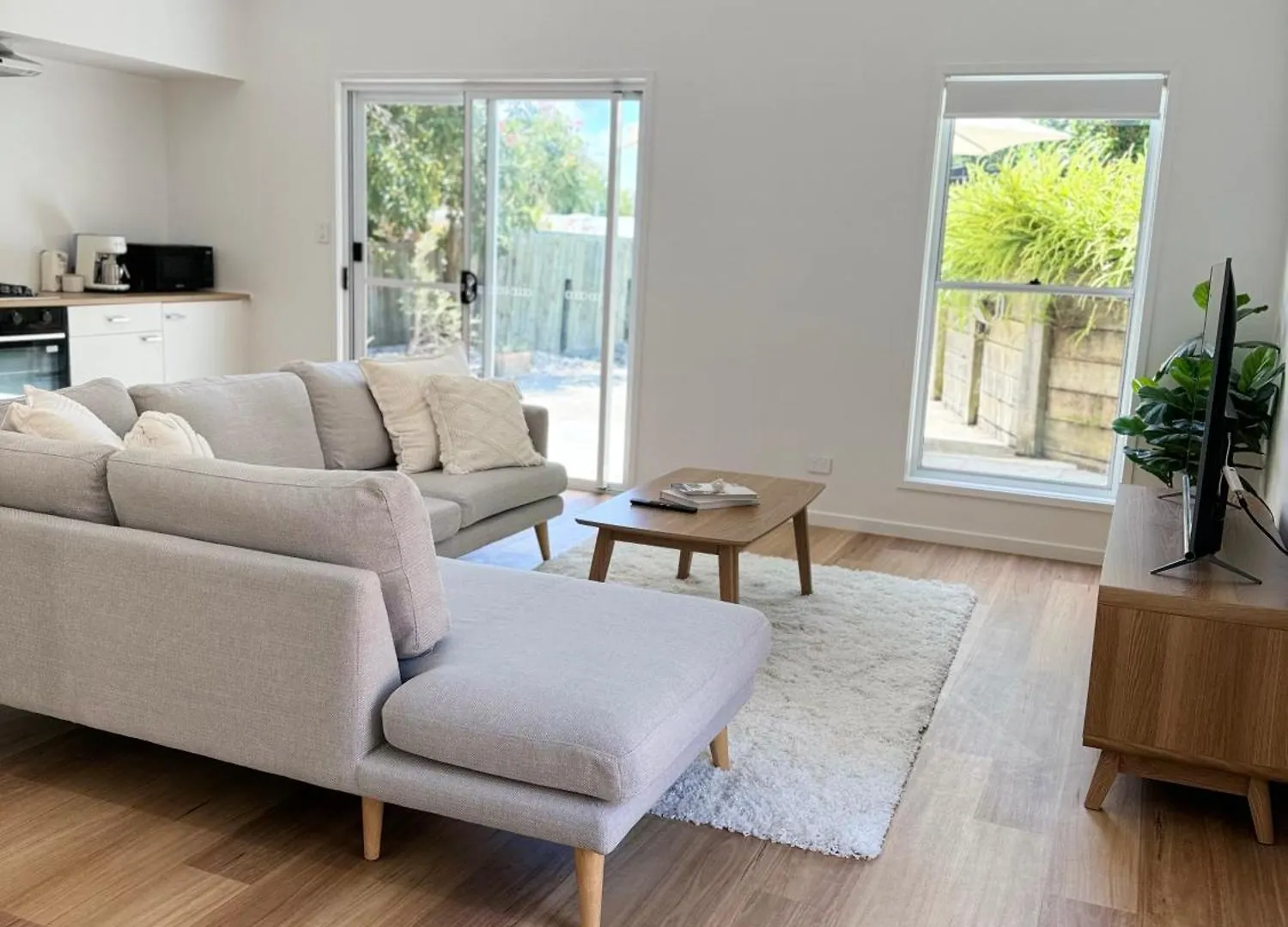 Yaroomba Guesthouse Australia